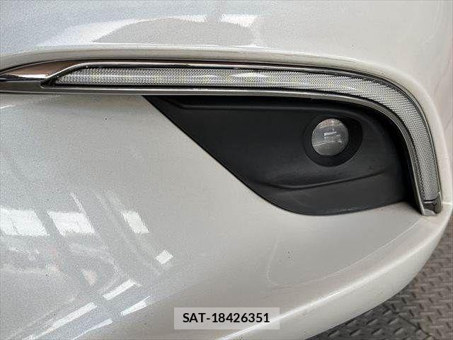 Mazda ATENZA WAGON 2015-09 6813739-26