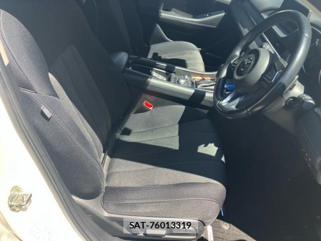 Mazda ATENZA WAGON 2018-06 7214913-14