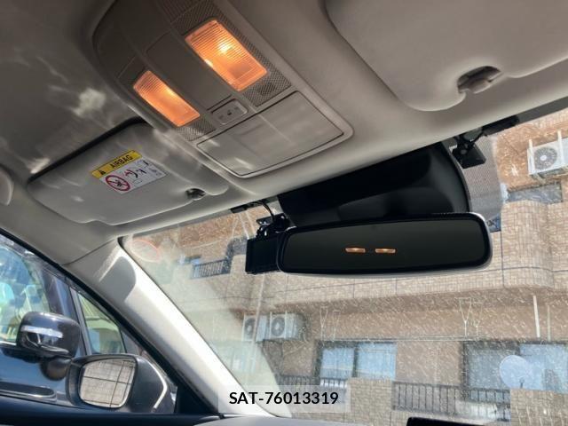 Mazda ATENZA WAGON 2018-06 7214913-17