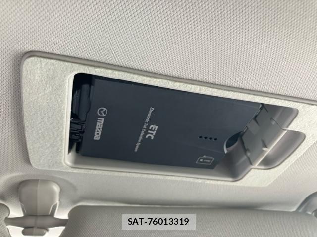 Mazda ATENZA WAGON 2018-06 7214913-24