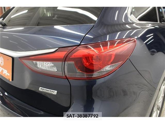 Mazda ATENZA WAGON 2019-02 7214917-16
