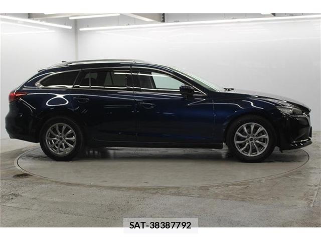 Mazda ATENZA WAGON 2019-02 7214917-3