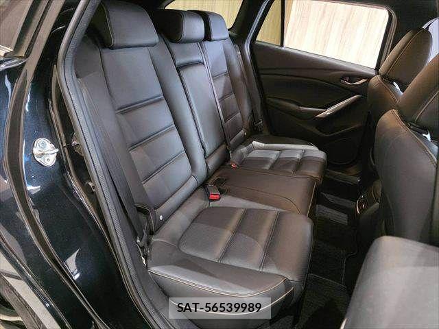 Mazda ATENZA WAGON 2017-09 7214902-10