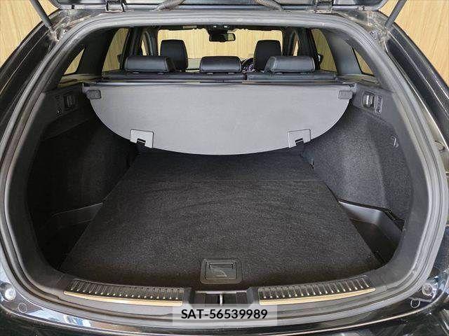 Mazda ATENZA WAGON 2017-09 7214902-11