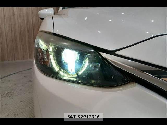 Mazda ATENZA WAGON 2016-02 7214905-11