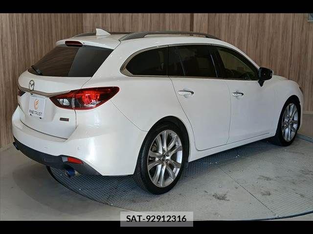 Mazda ATENZA WAGON 2016-02 7214905-17