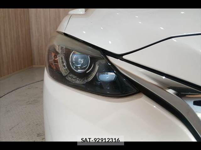 Mazda ATENZA WAGON 2016-02 7214905-22
