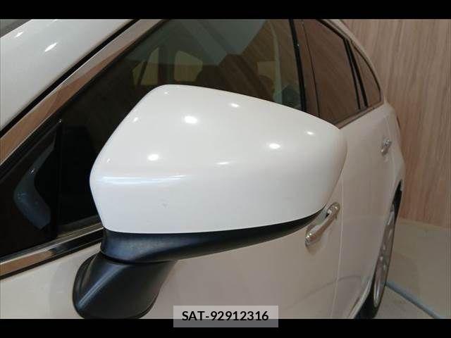 Mazda ATENZA WAGON 2016-02 7214905-26