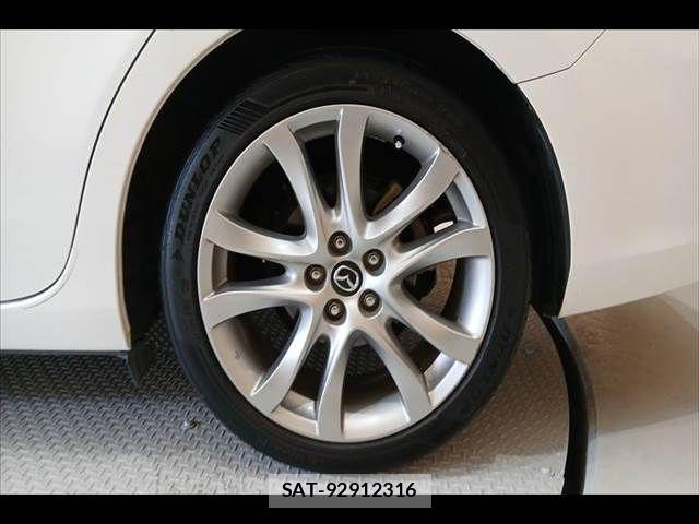 Mazda ATENZA WAGON 2016-02 7214905-29