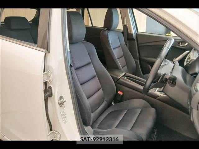 Mazda ATENZA WAGON 2016-02 7214905-7