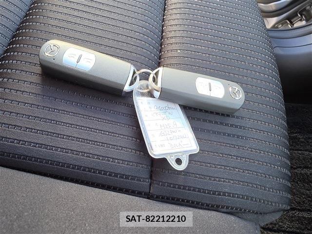 Mazda ATENZA WAGON 2013-09 7249594-19