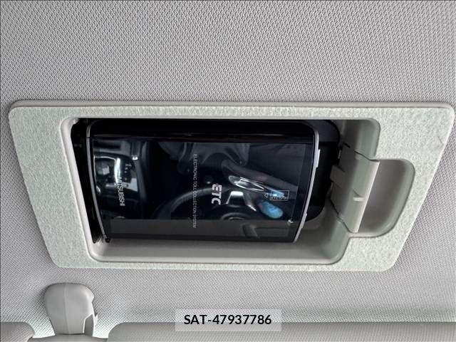 Mazda ATENZA WAGON 2014-05 7271538-23