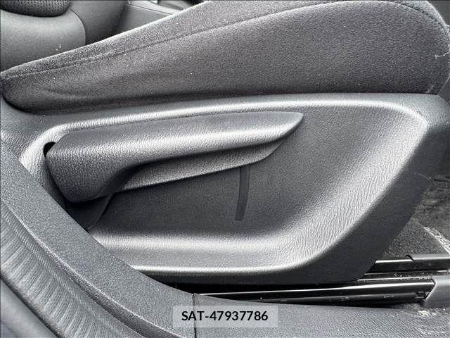 Mazda ATENZA WAGON 2014-05 7271538-28
