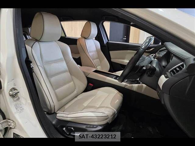 Mazda ATENZA WAGON 2017-04 7325686-9