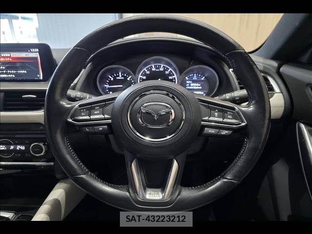 Mazda ATENZA WAGON 2017-04 7325686-12