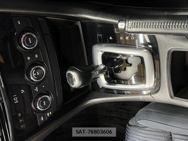 Mazda ATENZA WAGON 2013-06 7356831-13