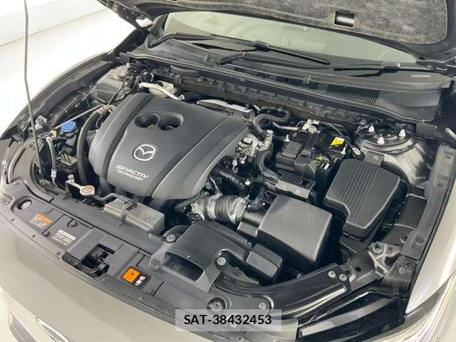 Mazda ATENZA WAGON 2018-09 7391370-11