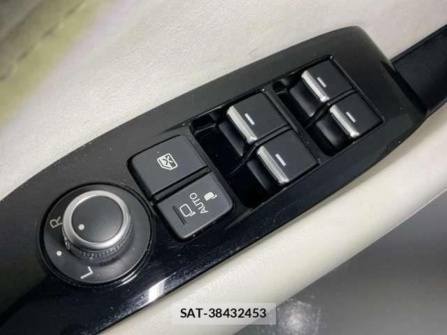 Mazda ATENZA WAGON 2018-09 7391370-14