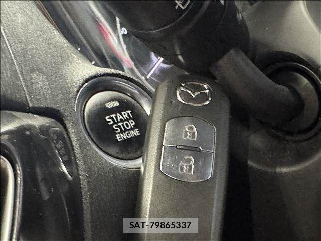 Mazda ATENZA WAGON 2013-02 7508122-17