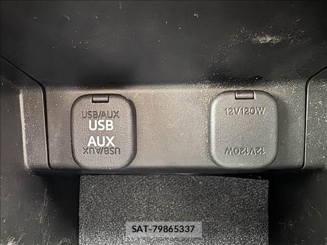 Mazda ATENZA WAGON 2013-02 7508122-26