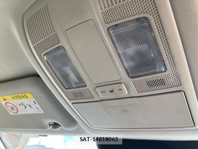 Mazda ATENZA WAGON 2014-06 7561834-26