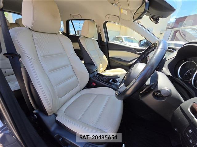 Mazda ATENZA WAGON 2013-02 7615018-5