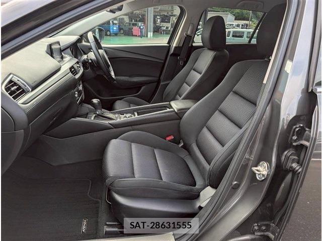Mazda ATENZA WAGON 2017-03 7615008-11