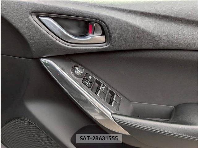Mazda ATENZA WAGON 2017-03 7615008-27