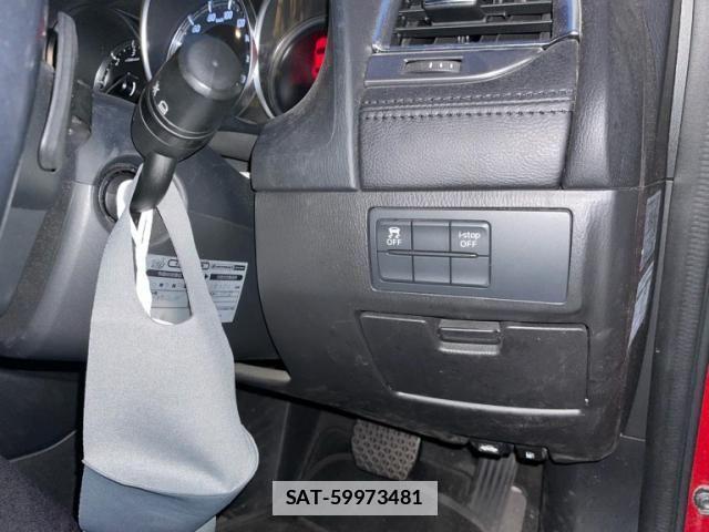 Mazda ATENZA WAGON 2016-03 7720839-16
