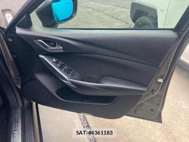 Mazda ATENZA WAGON 2017-11 7902235-15
