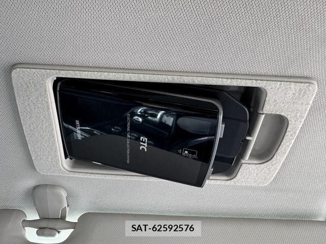Mazda ATENZA WAGON 2013-04 7978519-26