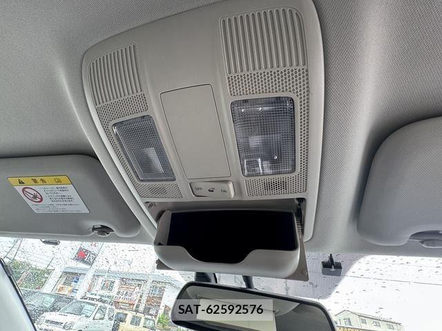 Mazda ATENZA WAGON 2013-04 7978519-29