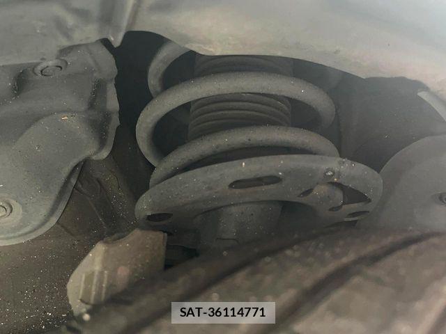 Mazda ATENZA WAGON 2018-06 8034431-19