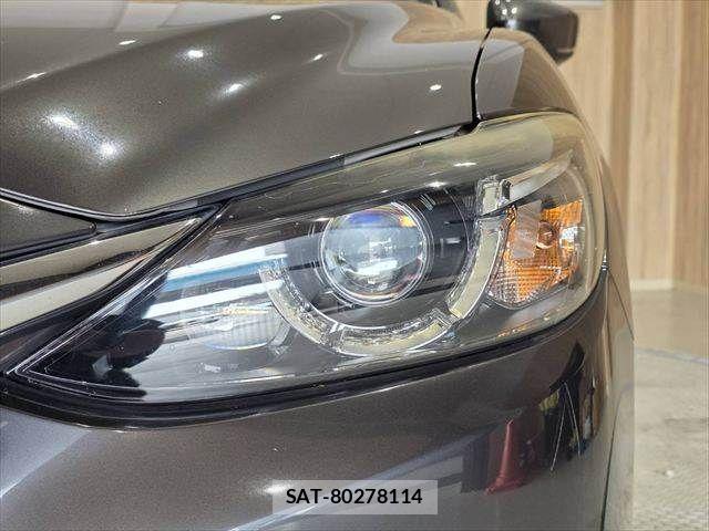 Mazda ATENZA WAGON 2017-03 8034433-23