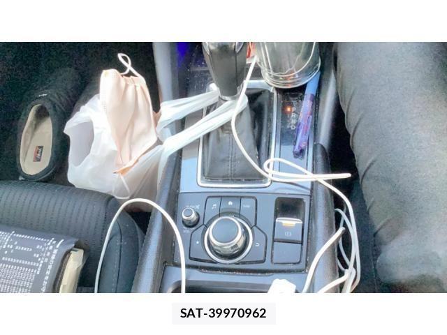 Mazda ATENZA WAGON 2017-08 8157957-19