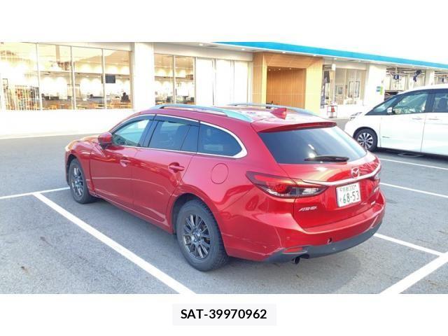 Mazda ATENZA WAGON 2017-08 8157957-6