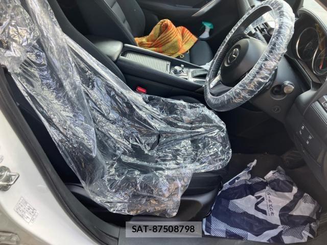 Mazda ATENZA WAGON 2015-10 8228895-9