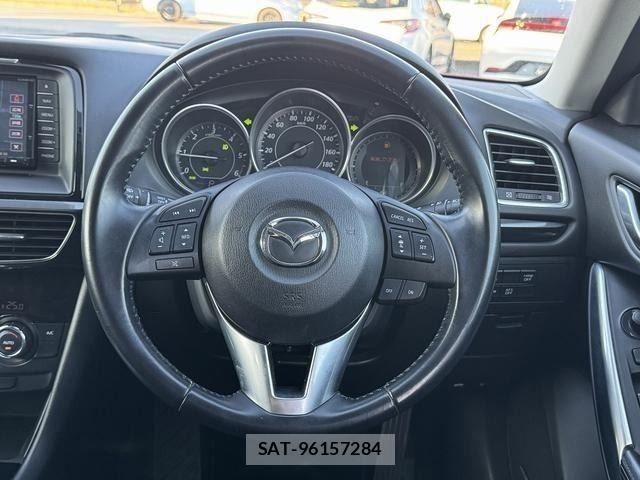 Mazda ATENZA WAGON 2013-07 8244617-13