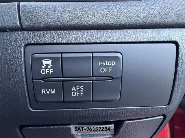 Mazda ATENZA WAGON 2013-07 8244617-23