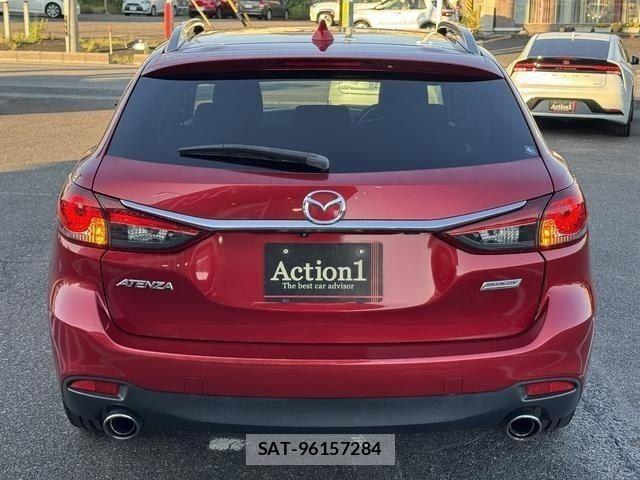 Mazda ATENZA WAGON 2013-07 8244617-4