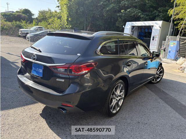 Mazda ATENZA WAGON 2014-01 8244618-2