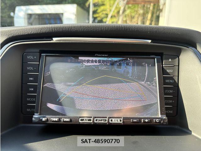 Mazda ATENZA WAGON 2014-01 8244618-7