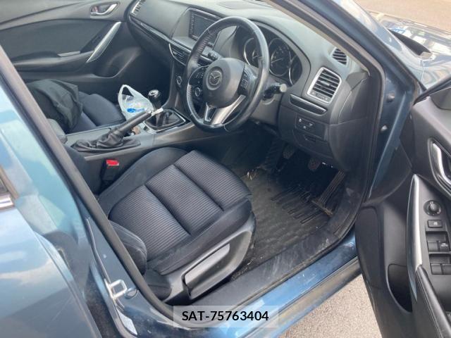 Mazda ATENZA WAGON 2013-08 8313063-6