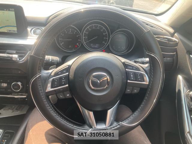 Mazda ATENZA WAGON 2015-11 8313061-16
