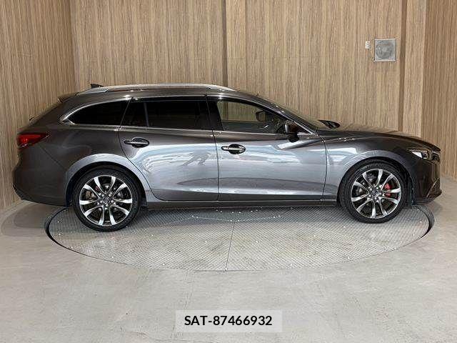 Mazda ATENZA WAGON 2018-01 8353921-17