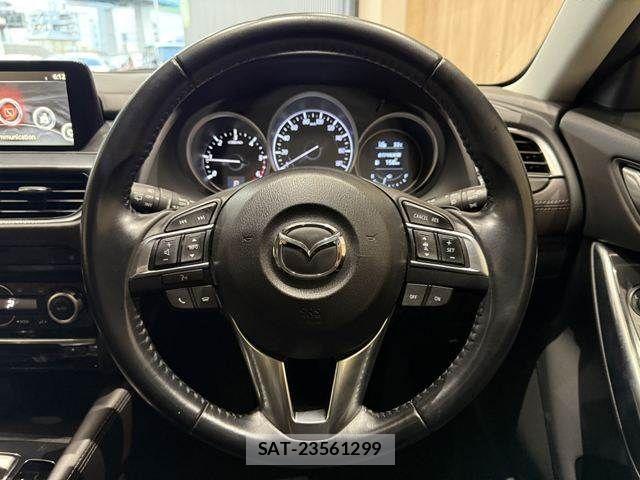 Mazda ATENZA WAGON 2015-09 8411235-11