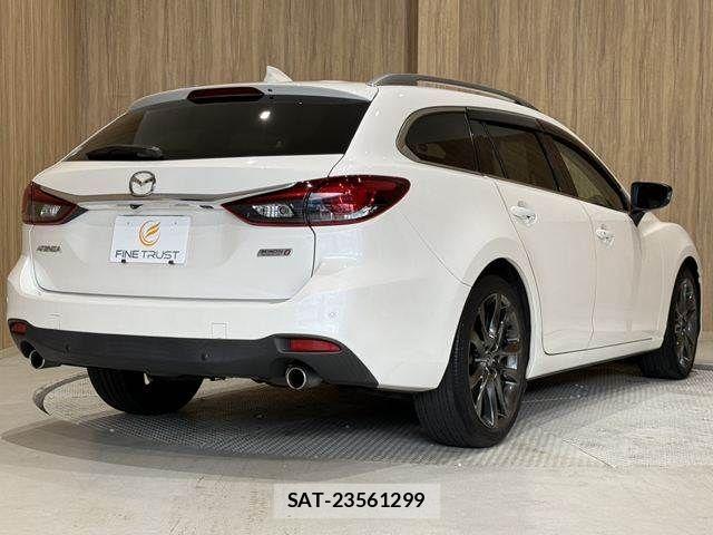 Mazda ATENZA WAGON 2015-09 8411235-18