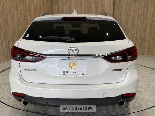 Mazda ATENZA WAGON 2015-09 8411235-19
