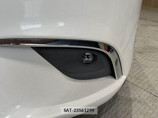 Mazda ATENZA WAGON 2015-09 8411235-23