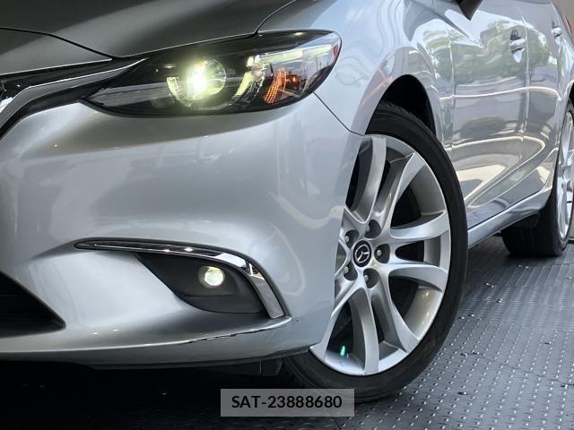 Mazda ATENZA WAGON 2015-07 8561162-26